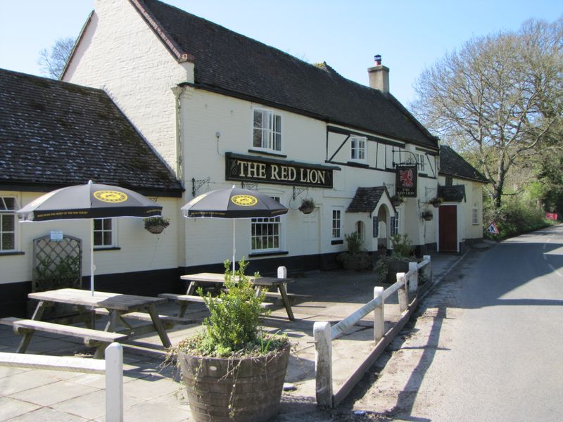 Red Lion, Boldre. (Pub). Published on 08-04-2011 