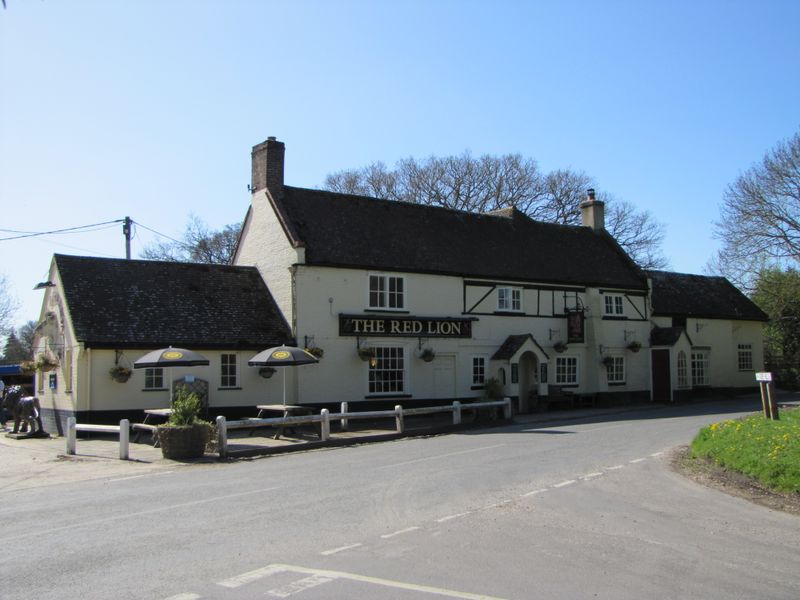 Red Lion, Boldre. (External). Published on 08-04-2011 