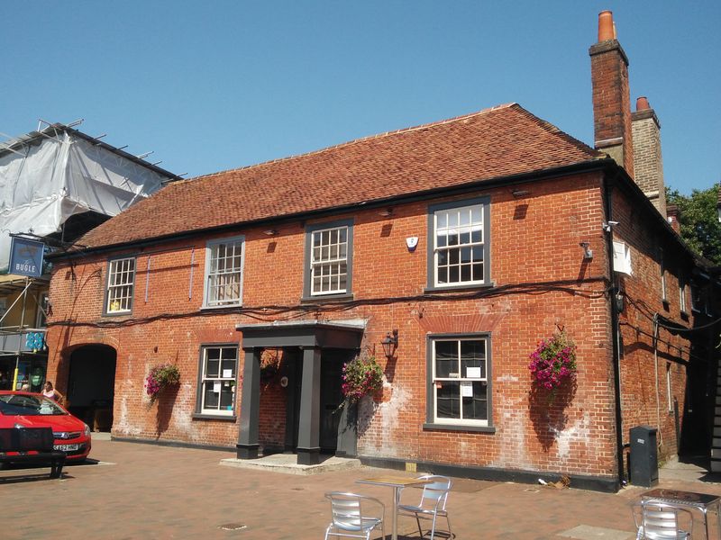 Bugle Inn, Botley. (Pub, External). Published on 31-07-2020