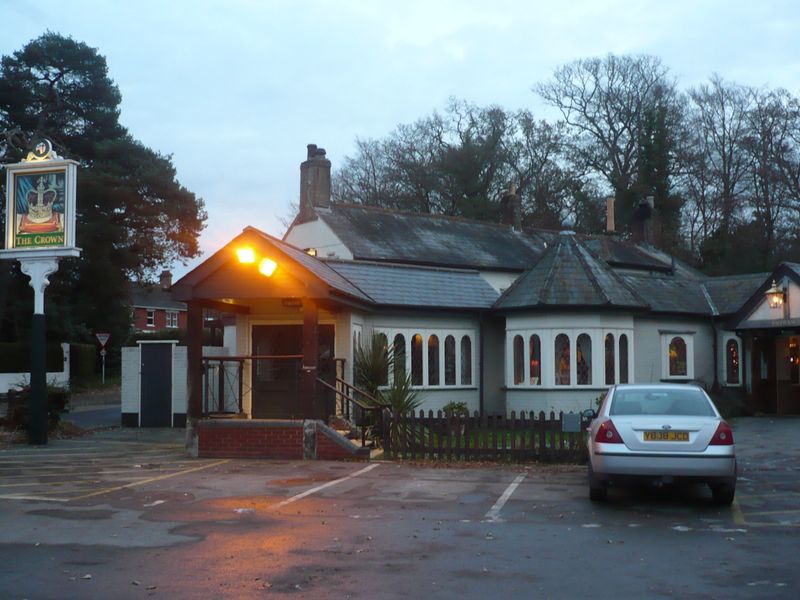 Crown, Bransgore (Photo: David Pritchard - 27/12/2010). (Pub, External, Sign). Published on 27-12-2010