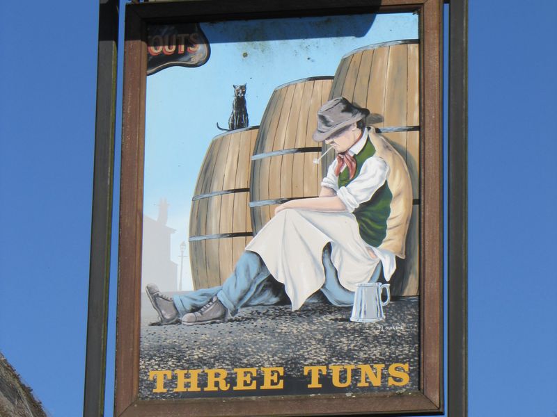 Three Tuns, Bransgore. (Sign). Published on 08-04-2011 