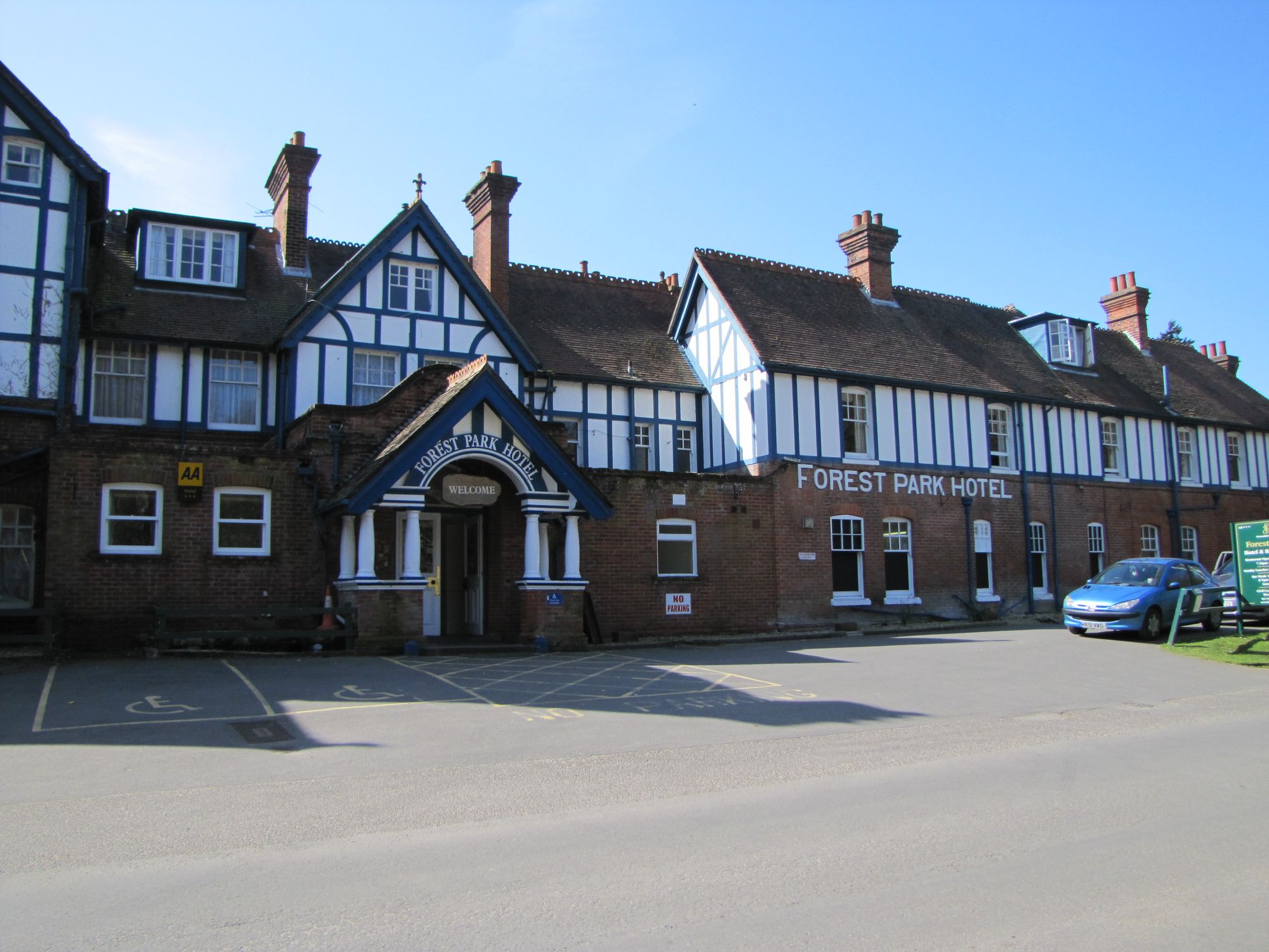 Forest Park Country Hotel & Inn, Brockenhurst. (Pub, External, Key). Published on 10-04-2011