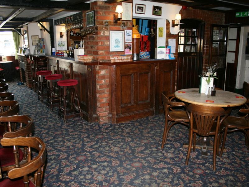 Foresters Arms, Brockenhurst. (Pub, Bar). Published on 10-10-2010