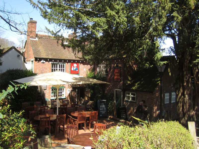 Jolly Sailor, Bursledon. (Pub, External, Garden). Published on 20-04-2013