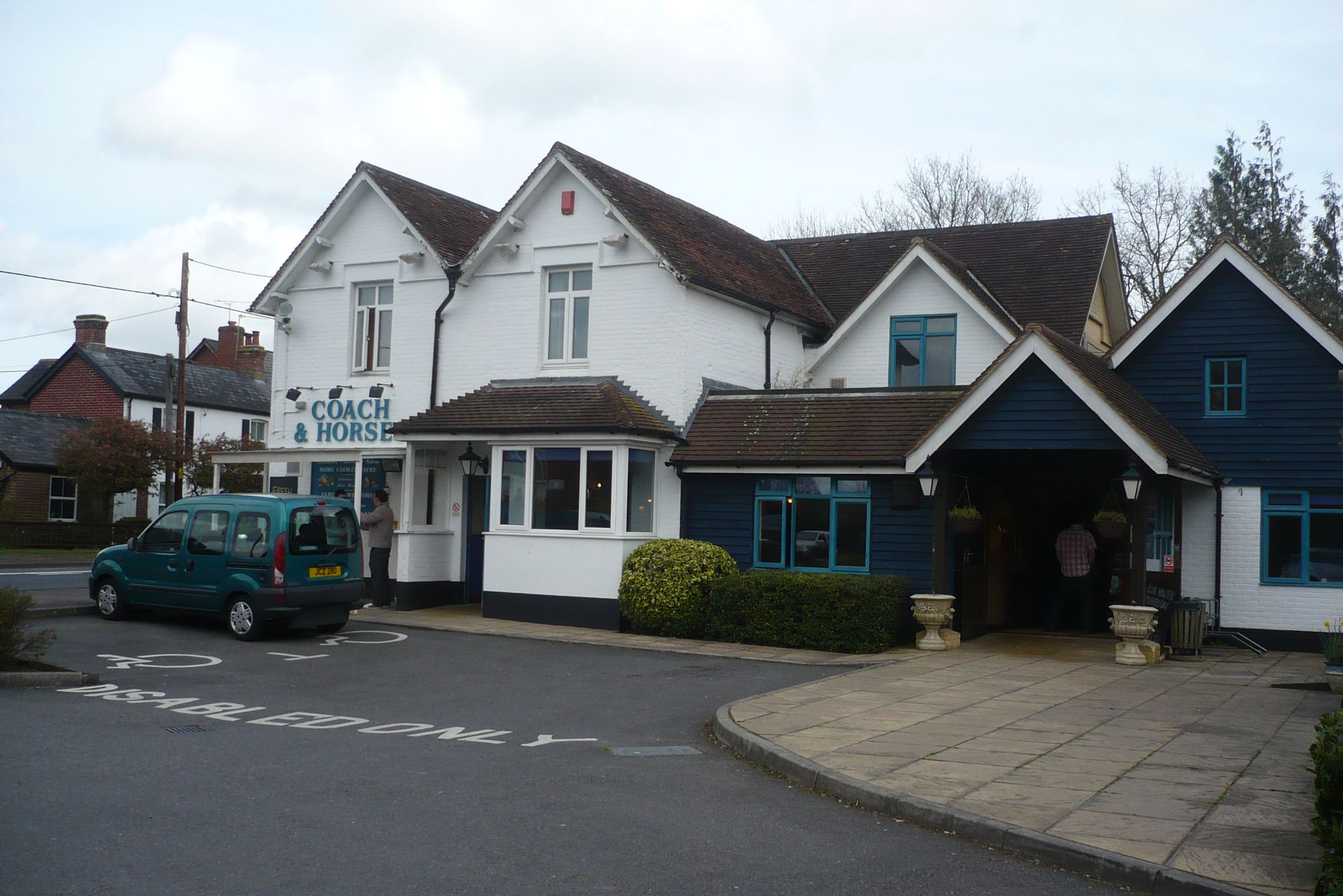 Coach & Horses, Cadnam. (Pub, External). Published on 03-04-2011