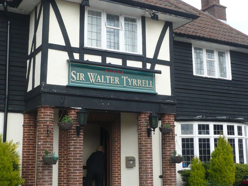 Sir Walter Tyrrell (Photo: David Pritchard - 03/04/2011). (Pub, External). Published on 03-04-2011 