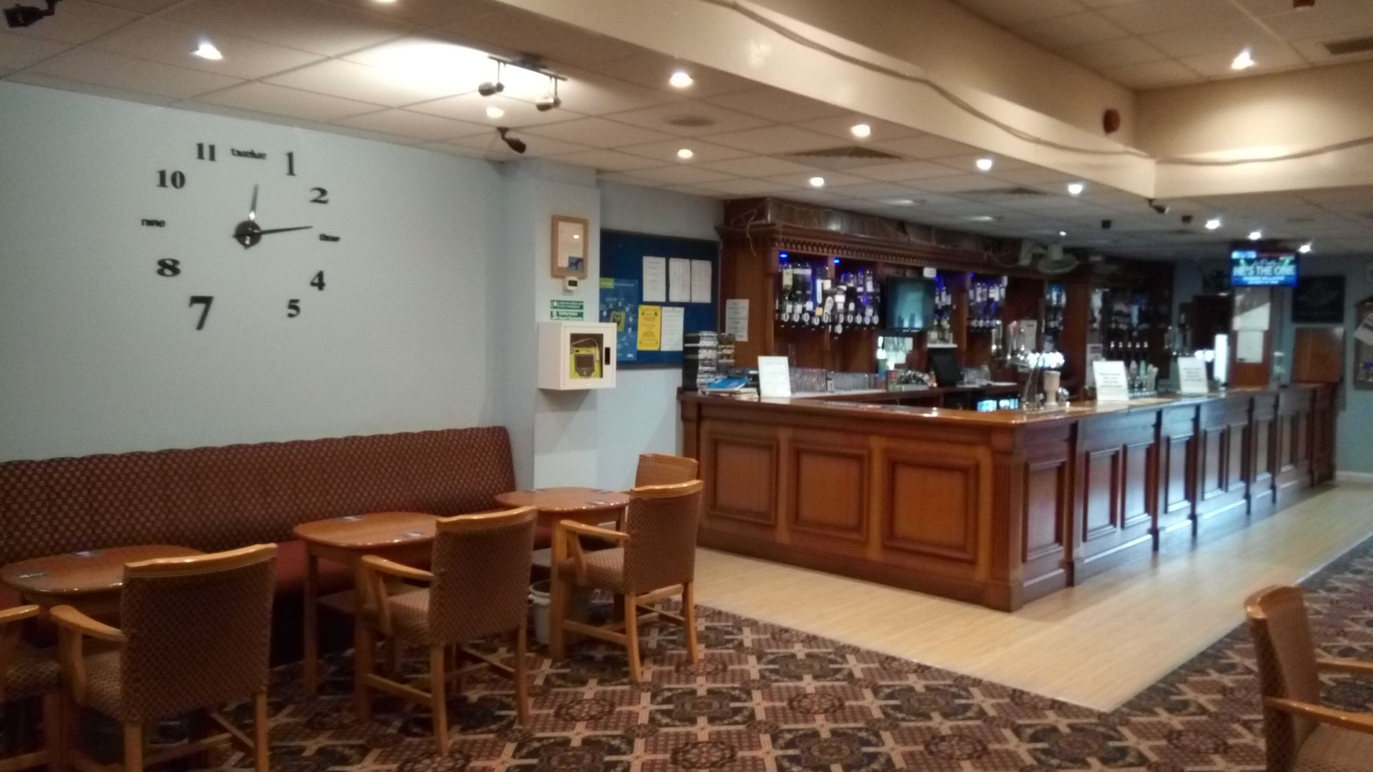 Chandler's Ford Central Club (Photo: Lionel Elliott 30/05/2022). (Bar). Published on 30-05-2022