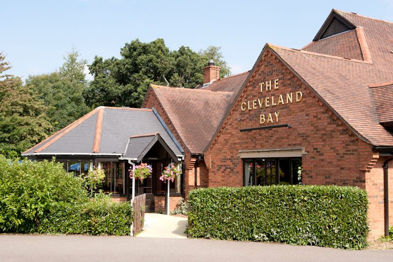 Cleveland Bay, Chandler's Ford. (Pub, External, Key). Published on 30-11--0001