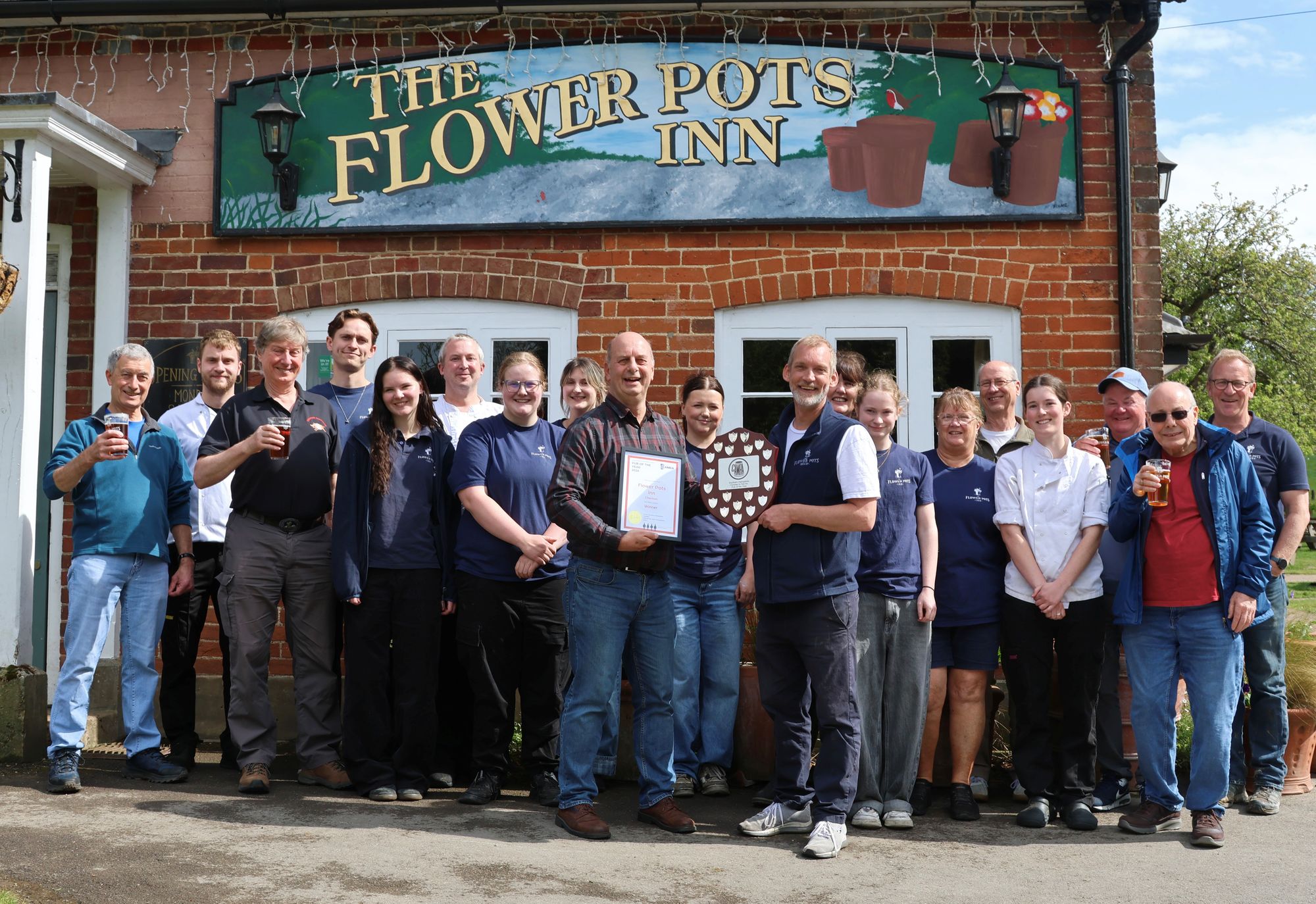 South Hants CAMRA Pub of the Year 2026 (Photo: Rupert Boissier). (Branch, Award). Published on 15-05-2026