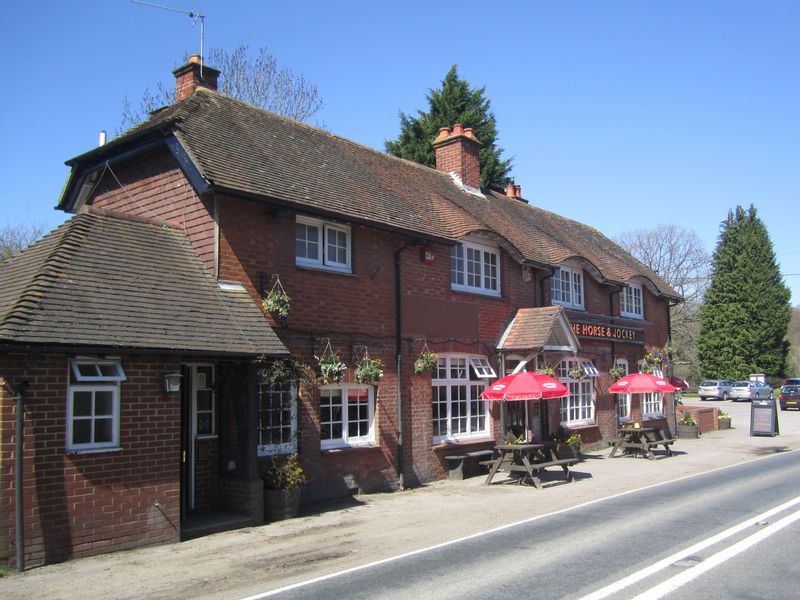 Horse & Jockey, Curbridge. (Pub, External). Published on 20-04-2013