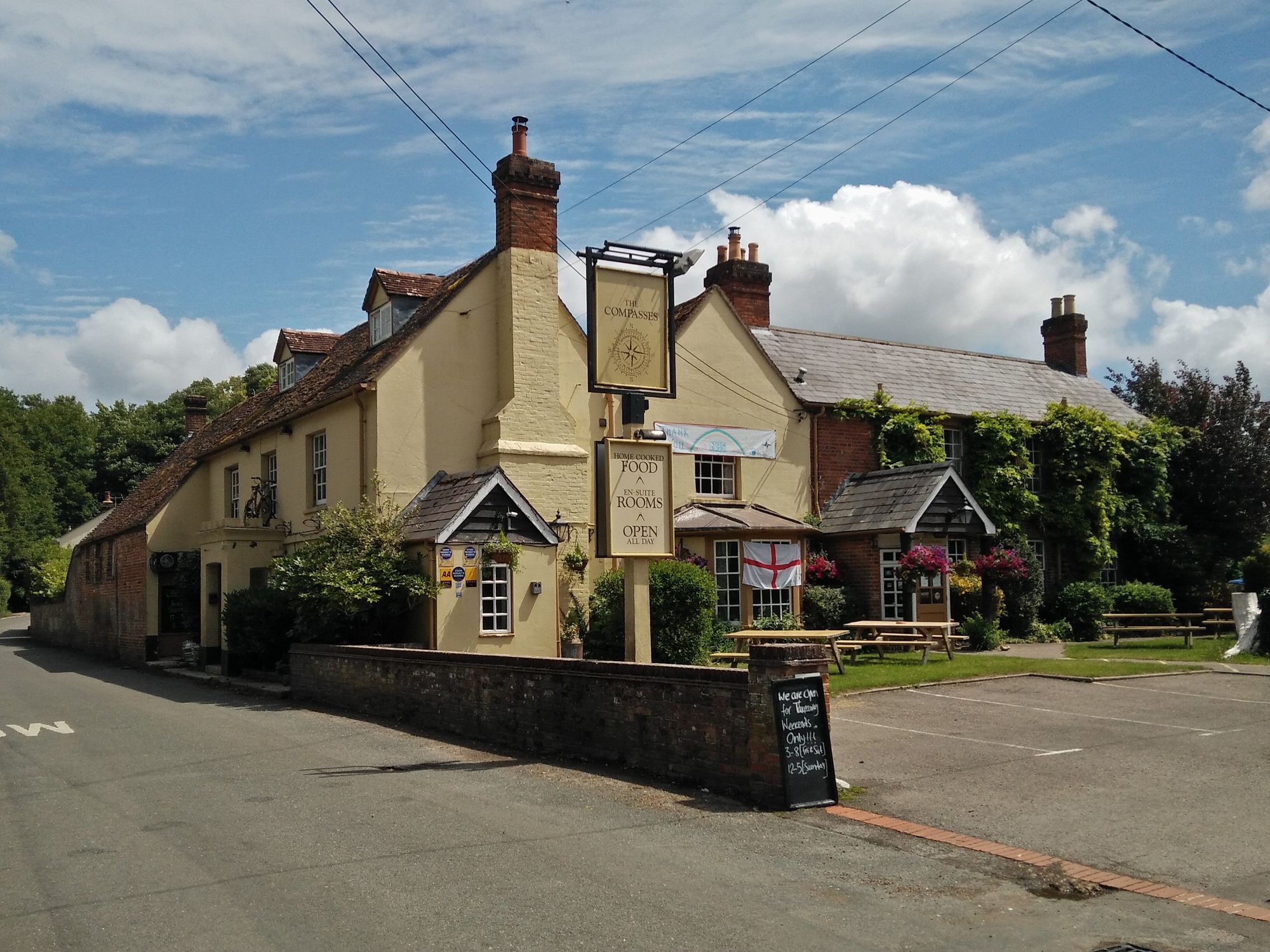 Compasses Inn, Damerham. (Pub, External). Published on 21-06-2020