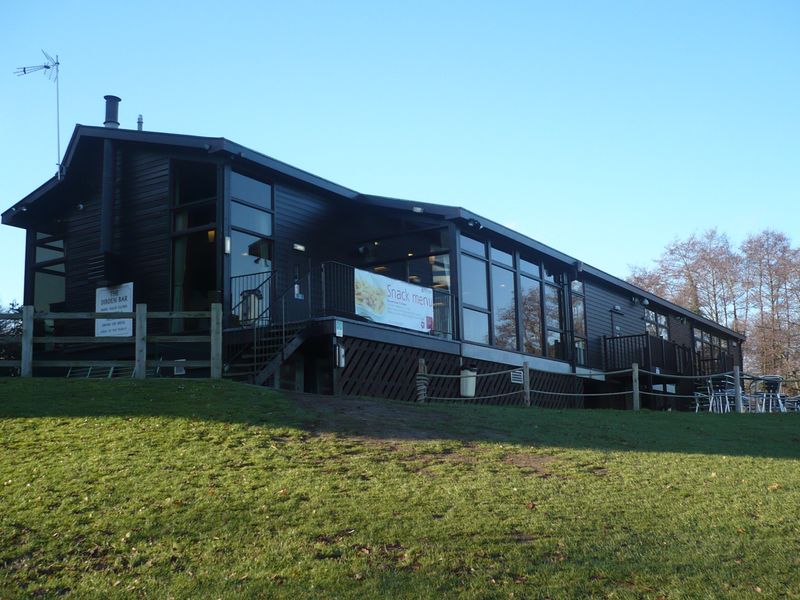 Waters Edge, Dibden (Photo: David Pritchard - 09/01/2011). (Pub, External, Key). Published on 09-01-2011