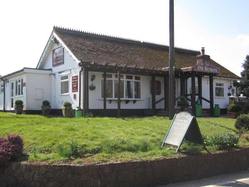 Old Brewers, East Dean. (Pub, External). Published on 02-04-2013 