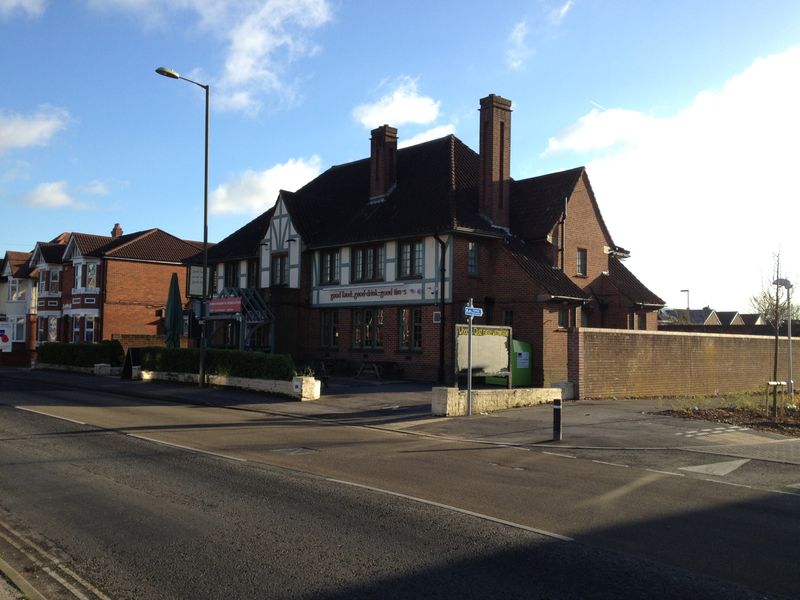Good Companions, Eastleigh (Photo: Alex Presland - 10/12/2012). (Pub, External). Published on 10-12-2012