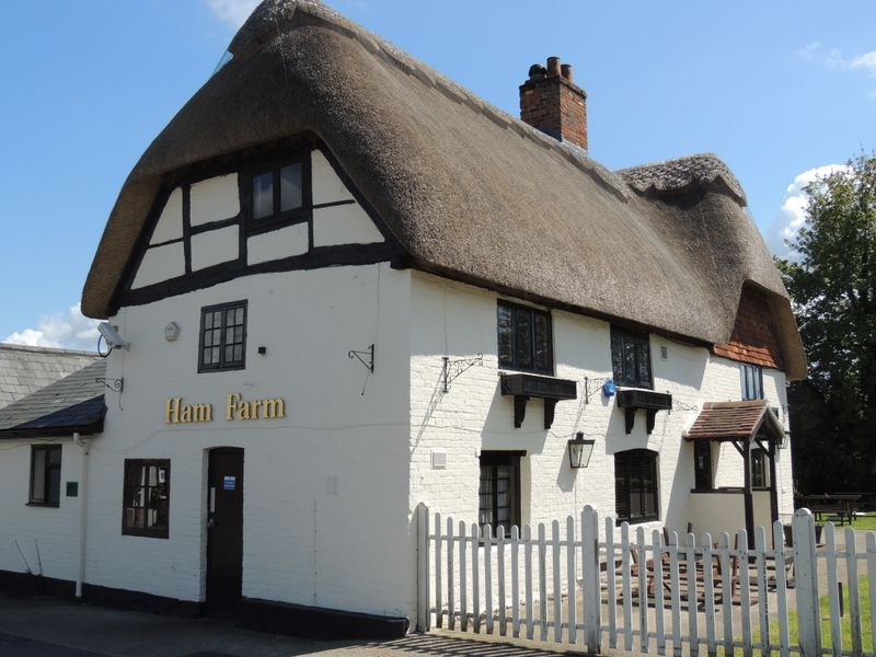 Ham Farm, Eastleigh. (Pub, External, Key). Published on 16-05-2013