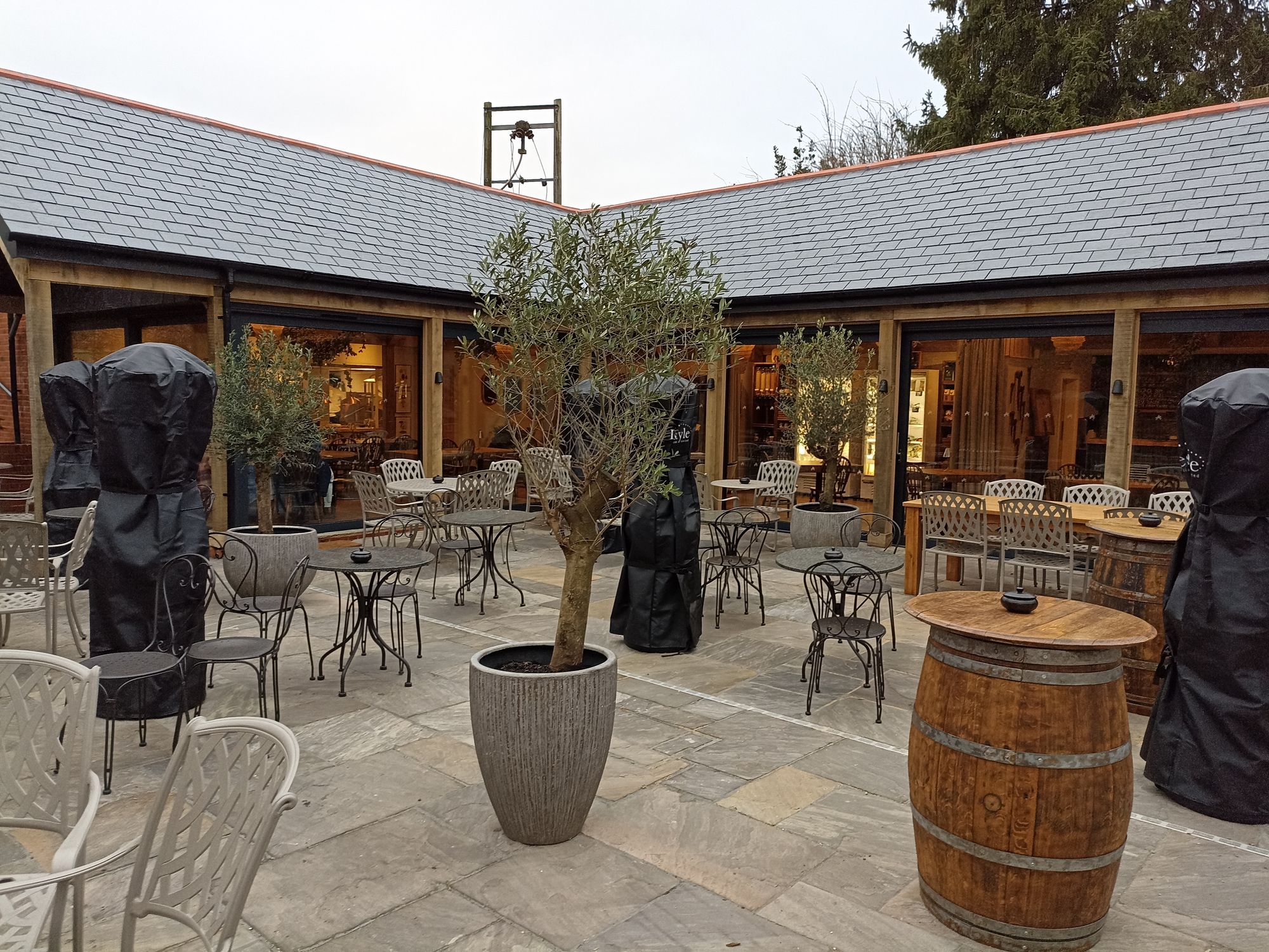 Chestnut Horse, Easton (photo: Dave Pritchard 12/01/2024). (Pub, External, Garden). Published on 12-01-2024