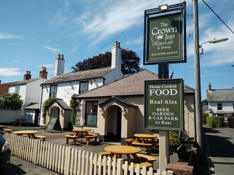 Crown Inn, Everton (Photo: Pete Horn - 22/07/2022). (Pub, External, Sign, Key). Published on 22-07-2020