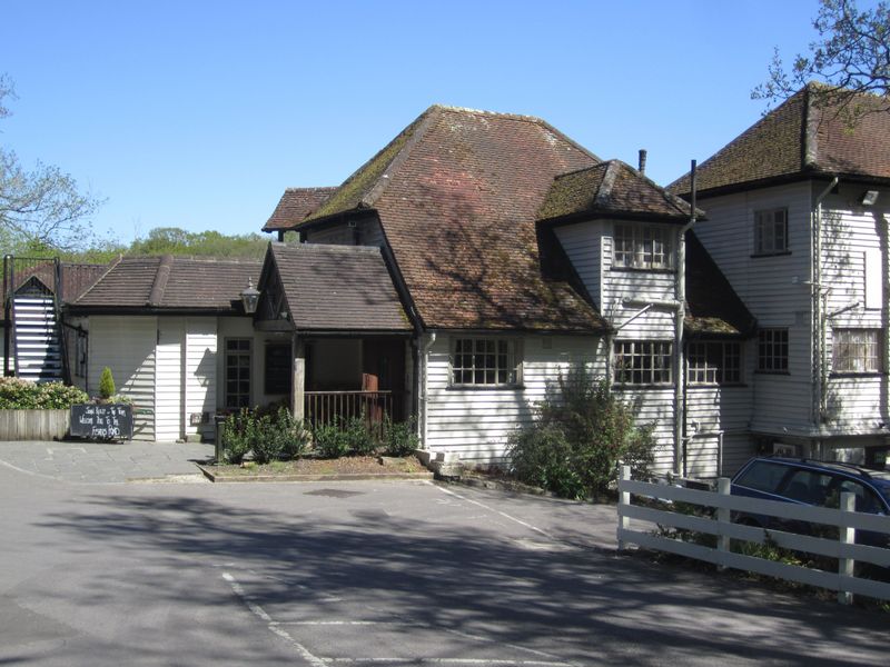 Fisher's Pond, Fisher's Pond. (Pub, External). Published on 07-05-2013 