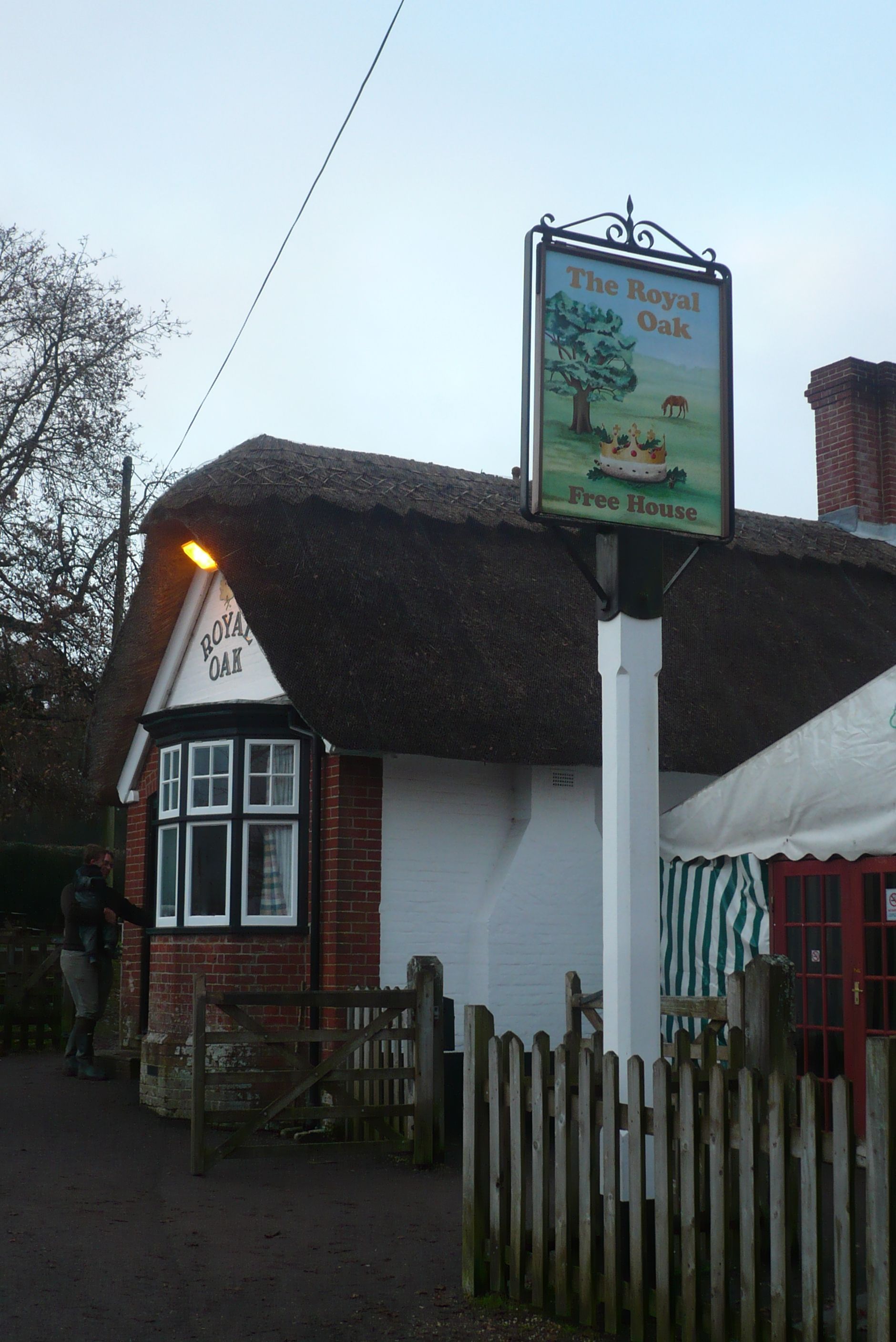 Royal Oak, Fritham. (Pub, External, Sign). Published on 30-12-2010