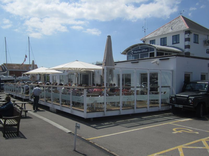 Banana Wharf, Hamble-le-Rice. (Pub, External). Published on 26-05-2013