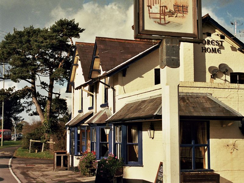 Forest Home, Hardley. (Pub, Sign). Published on 11-11-2010