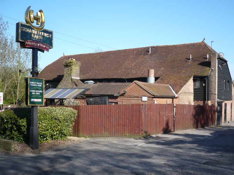 Shamblehurst Barn, Hedge End. (Pub, External). Published on 01-05-2013