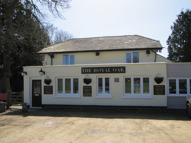 Royal Oak, Hill Top. (Pub, External). Published on 08-04-2011