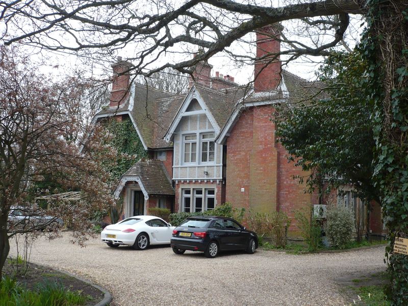 Old Vicarage Hotel, Hinton. (External, Key). Published on 28-04-2013