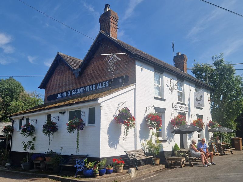 John O'Gaunt Inn, Horsebridge (Photo: Pete Horn - 17/08/2025). (Pub, External). Published on 17-08-2025 