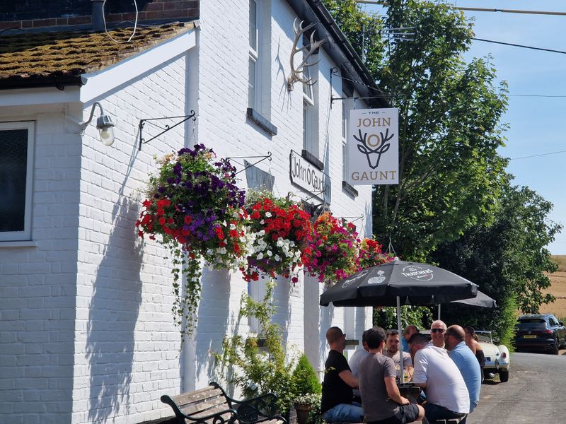 John O'Gaunt Inn, Horsebridge (Photo: Pete Horn - 17/08/2025). (Pub, External, Customers). Published on 17-08-2025 