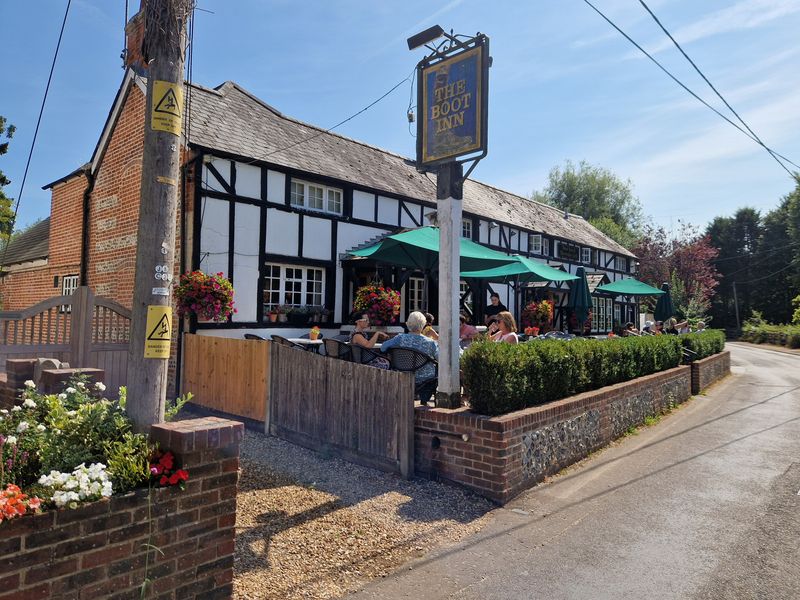 Boot Inn, Houghton (Photo: Pete Horn - 17/08/2025). (Pub, External). Published on 17-08-2025 