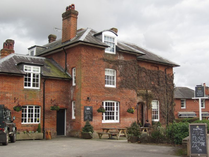 Kings Head, Hursley. (Pub, External). Published on 16-02-2013