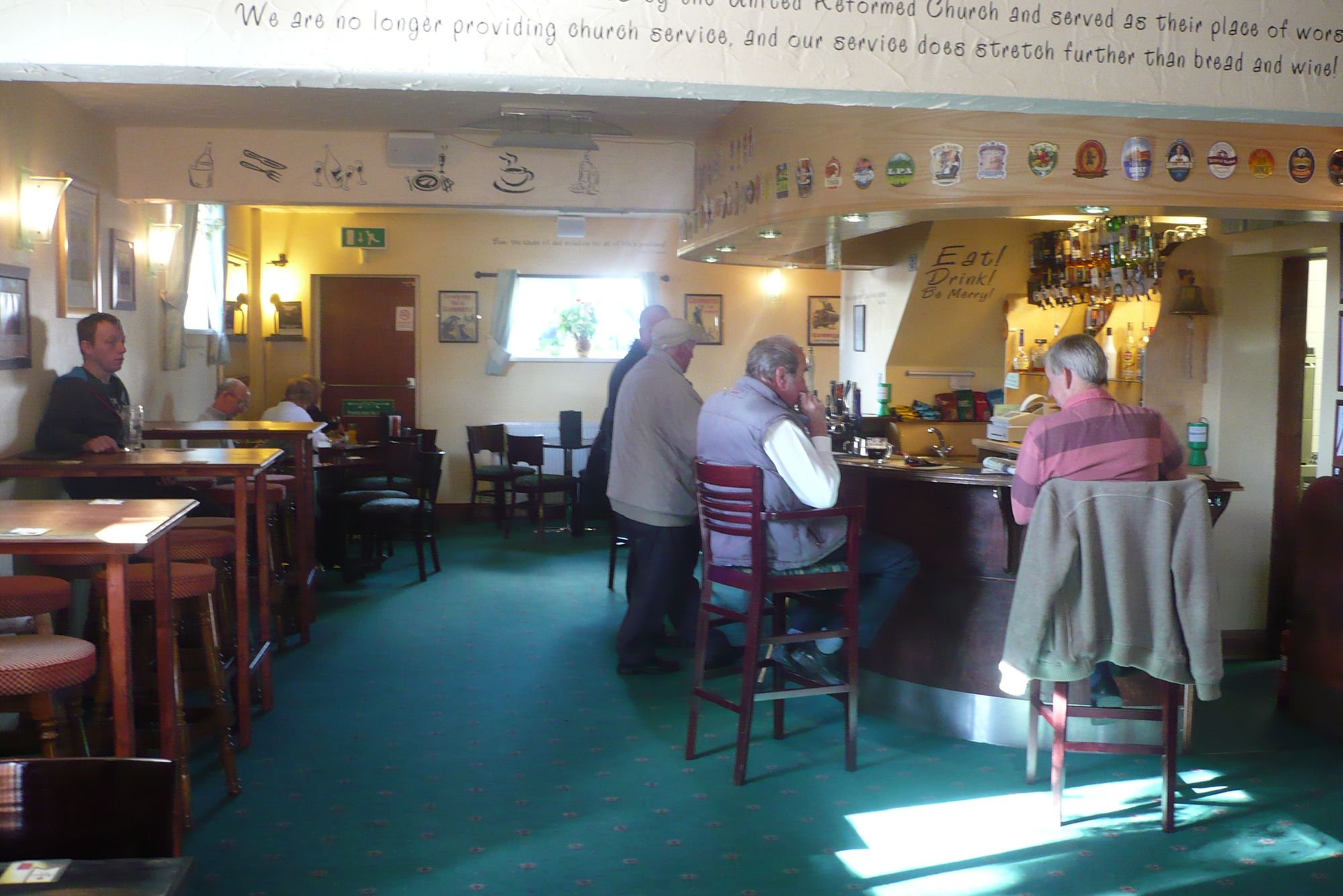 Ebenezers, Hythe. (Pub, Bar). Published on 20-10-2010