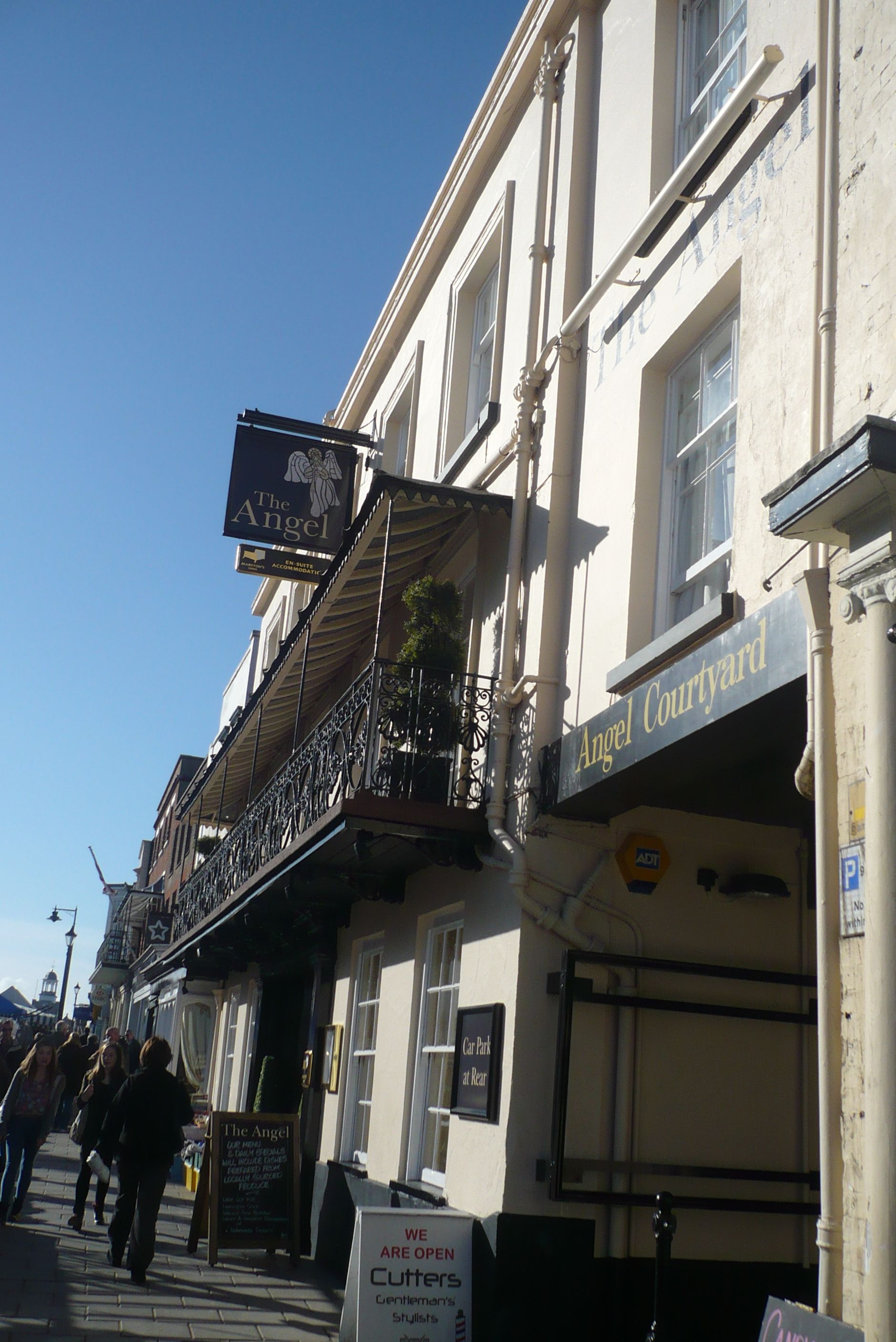 Angel & Blue Pig, Lymington (Photo: David Pritchard - 12/02/2011. (Pub, External). Published on 12-02-2011