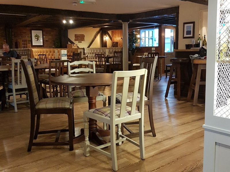 Sail Inn, Lymington. (Pub). Published on 24-06-2019