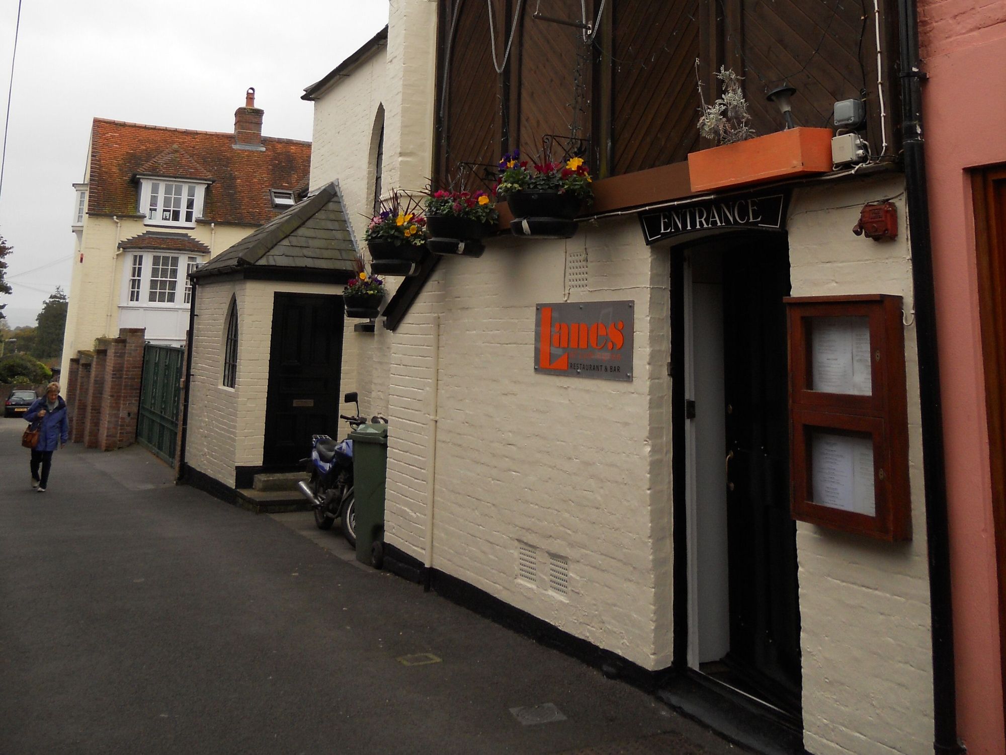 Lanes of Lymington, Lymington. (Pub, External, Key). Published on 04-11-2010