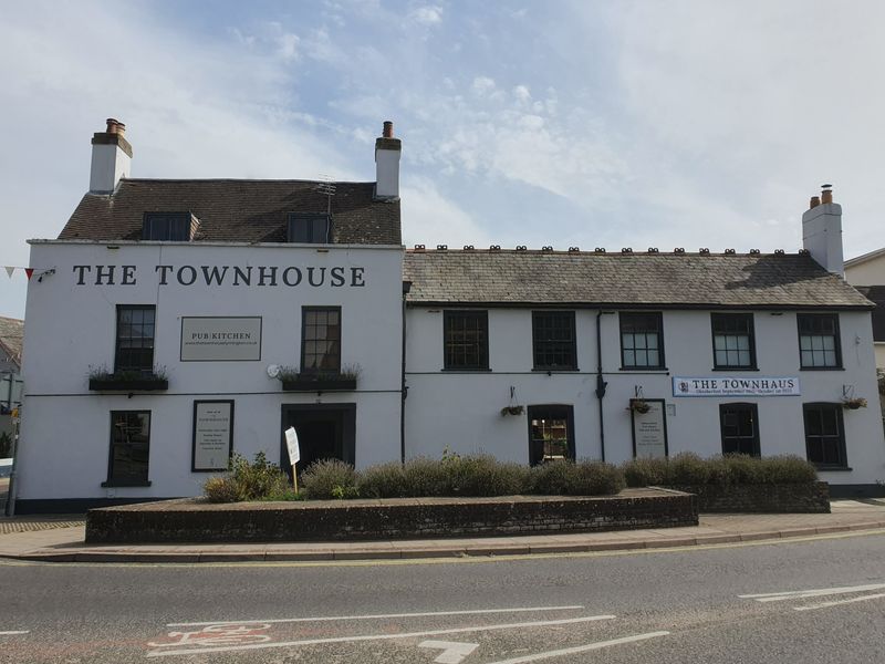 Townhouse, Lymington - 08/09/2023 (Photo: Pete Horn). (Pub, External). Published on 08-09-2023