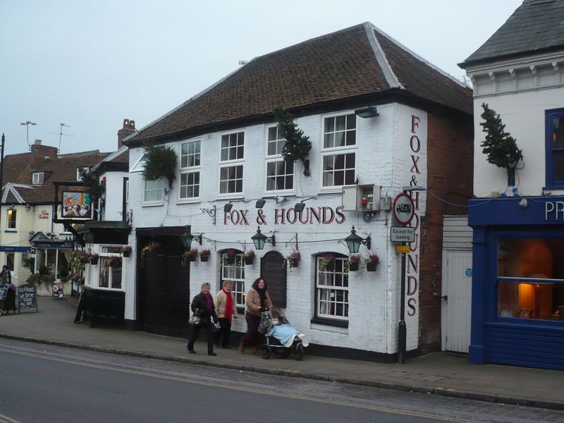 Fox & Hounds, Lyndhurst. (Pub, External, Key). Published on 27-11-2010 