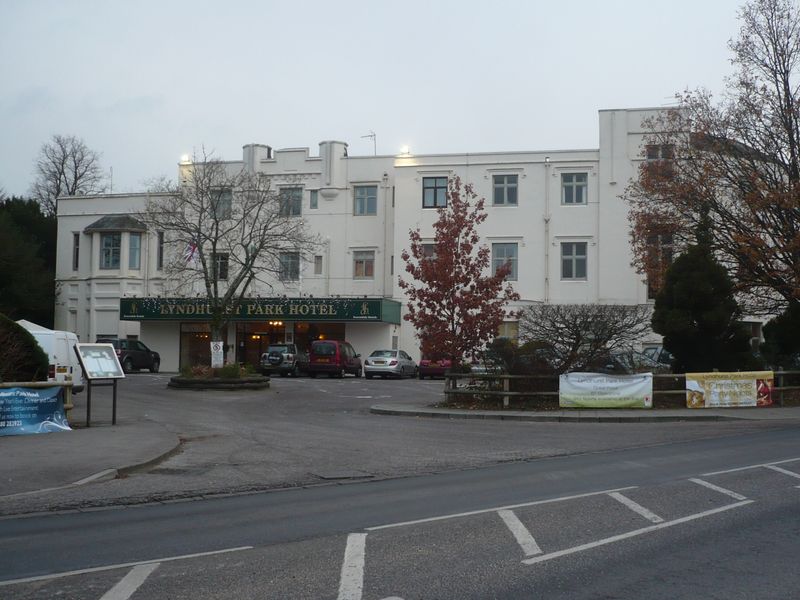 Lyndhurst Park Hotel - 27th November 2010. (External). Published on 27-11-2010 