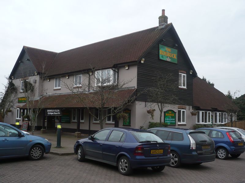 Roebuck, Marchwood (Photo: David Pritchard - 23/12/2010). (Pub, External). Published on 23-12-2010 