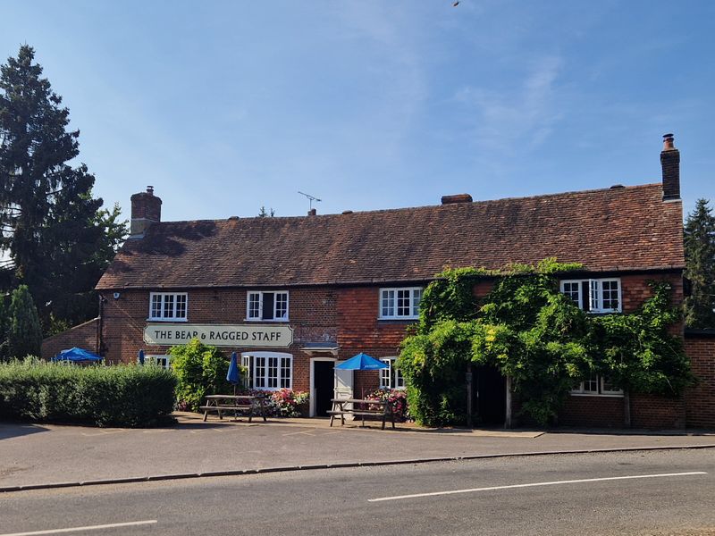 Bear & Ragged Staff, Michelmersh (Photo: Pete Horn - 17/08/2025). (Pub, External). Published on 17-08-2025 