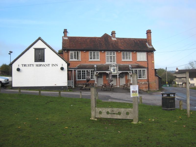 Trusty Servant, Minstead. (Pub, External, Garden, Key). Published on 07-11-2010 