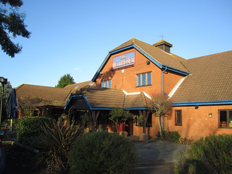 Dancing Goose, Netley. (Pub, External, Key). Published on 18-12-2012