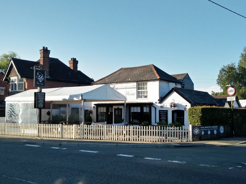 White Horse, Netley Marsh (Photo: Pete Horn 06/07/2020). (Pub, External, Key). Published on 06-07-2020