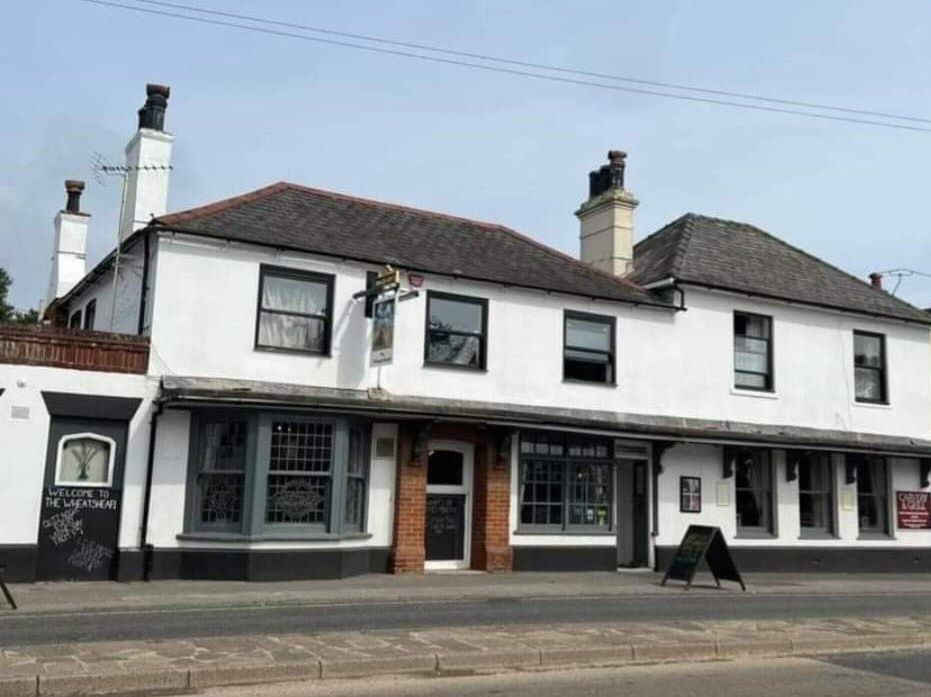 Wheatsheaf, New Milton - January 2023 (Photo: Julie Smither). (Pub, External, Key). Published on 17-01-2023
