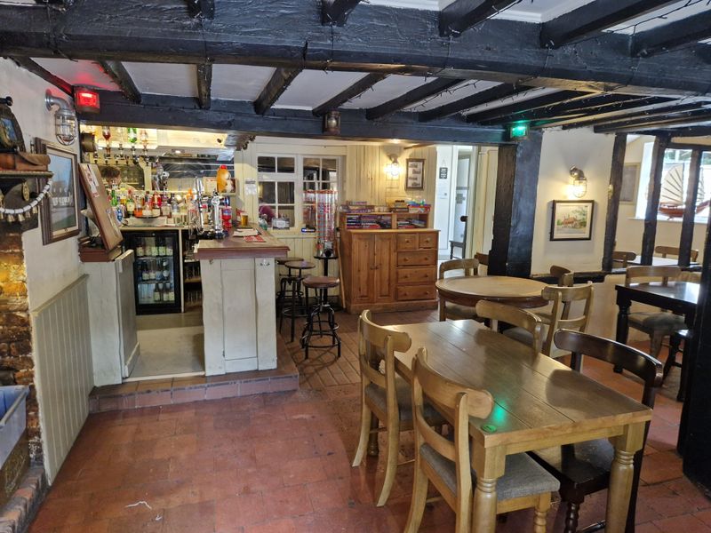 Ship Inn, Owslebury (Photo: Pete Horn - 26/07/2026). (Bar). Published on 26-07-2026 