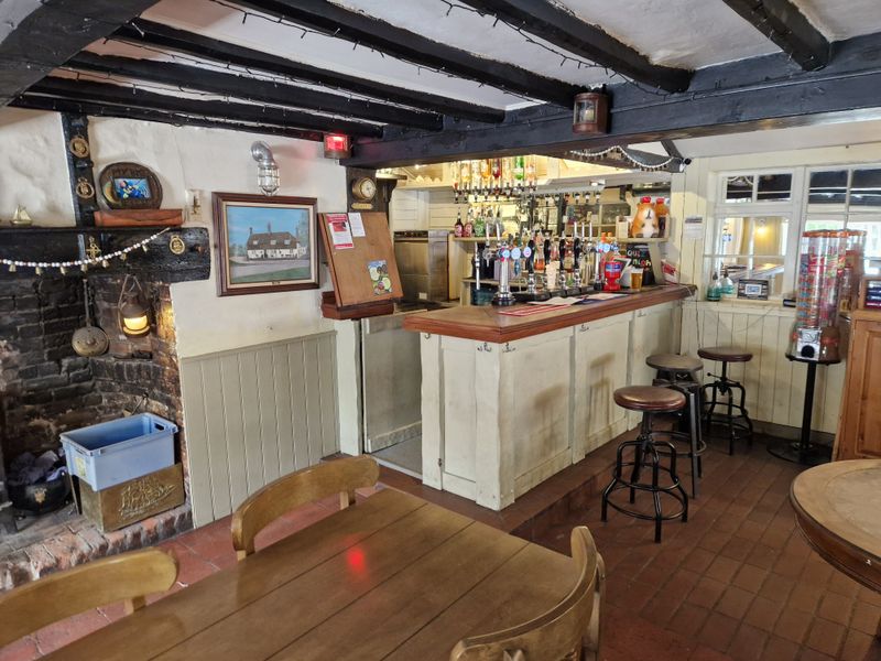 Ship Inn, Owslebury (Photo: Pete Horn - 26/07/2026). (Bar). Published on 26-07-2026 