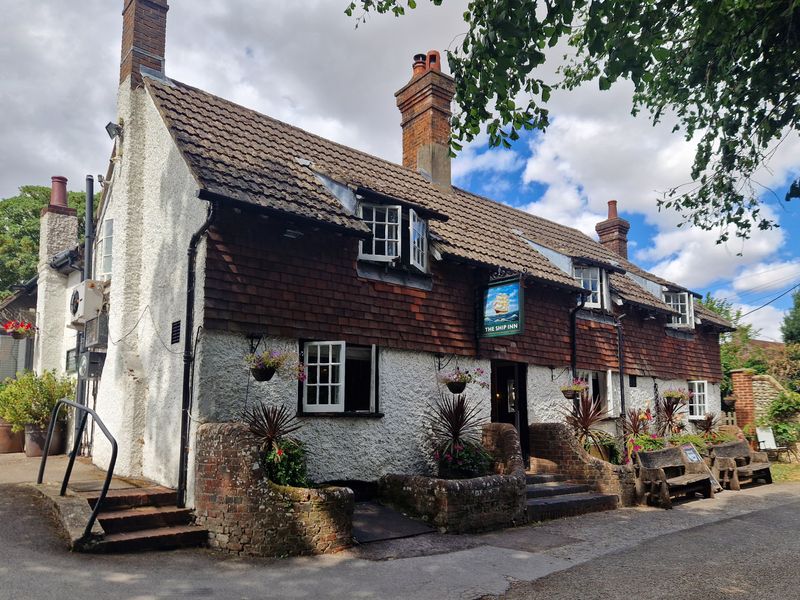 Ship Inn, Owslebury (Photo: Pete Horn - 26/07/2026). (Pub, External). Published on 26-07-2026 
