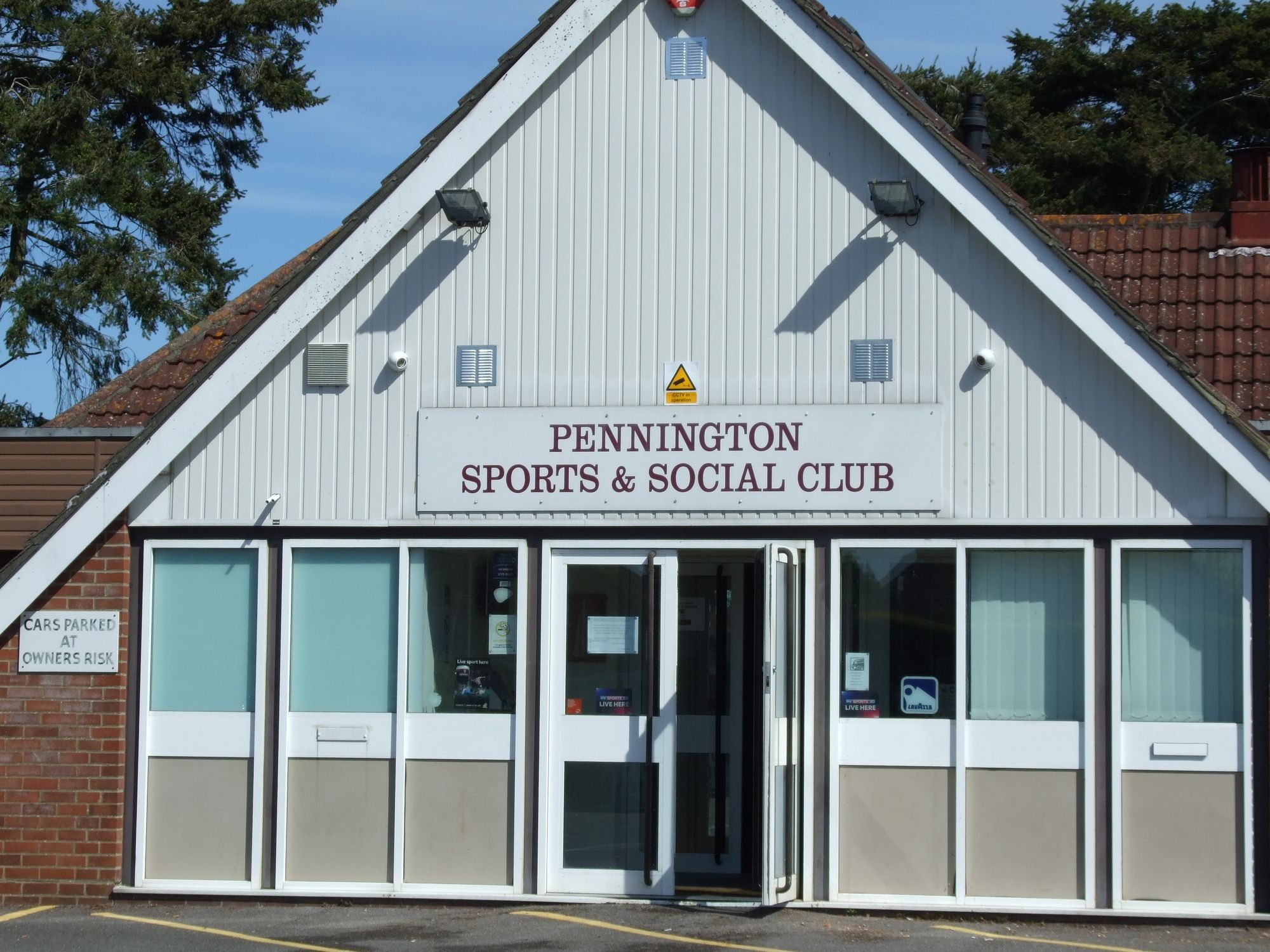 Pennington Sports & Social Club, Pennington. (External). Published on 01-06-2013