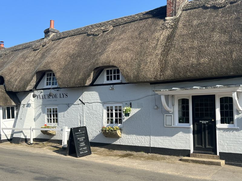 Fleur-De-Lys, Pilley 2023 (Photo: courtesy of Fleur De Lys). (Pub, External). Published on 02-06-2023 